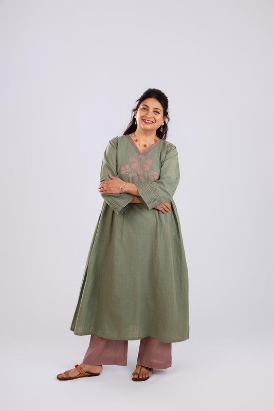 Nia Tunic